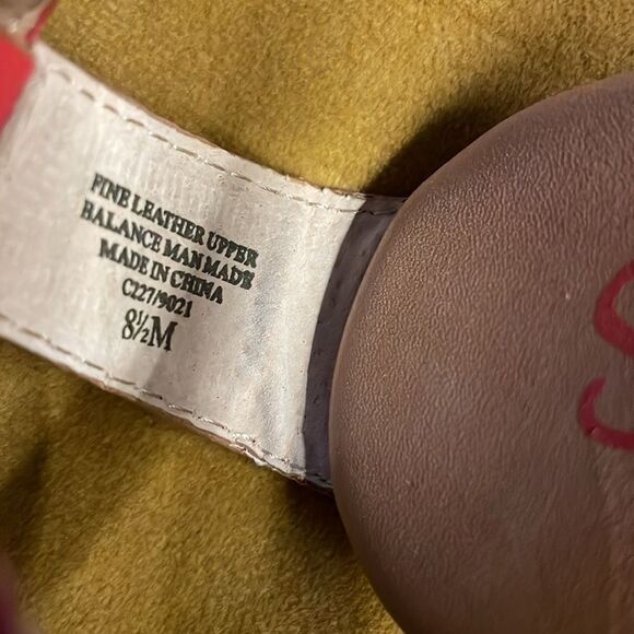 Splendid Toe Loop Sandals Flat Tan & Red 8.5 - Picture 7 of 7